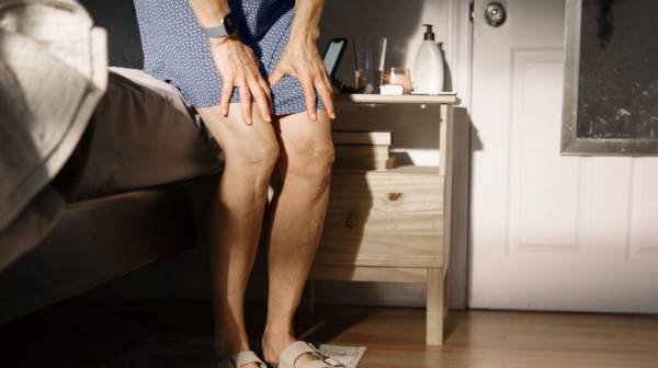 Knee osteoarthritis: Radiotherapy could help reduce symptoms