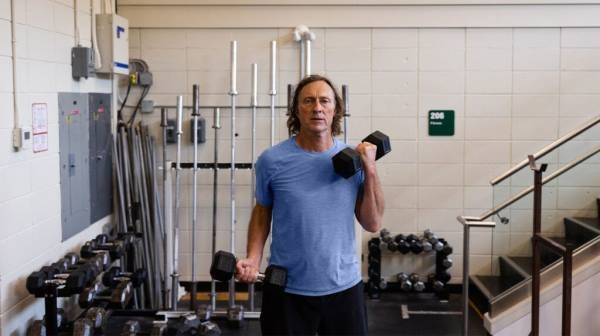 Having more muscle, less belly fat may help slow brain aging