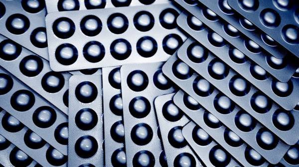 Statins unlikely to cause most side effects listed, evidence suggests